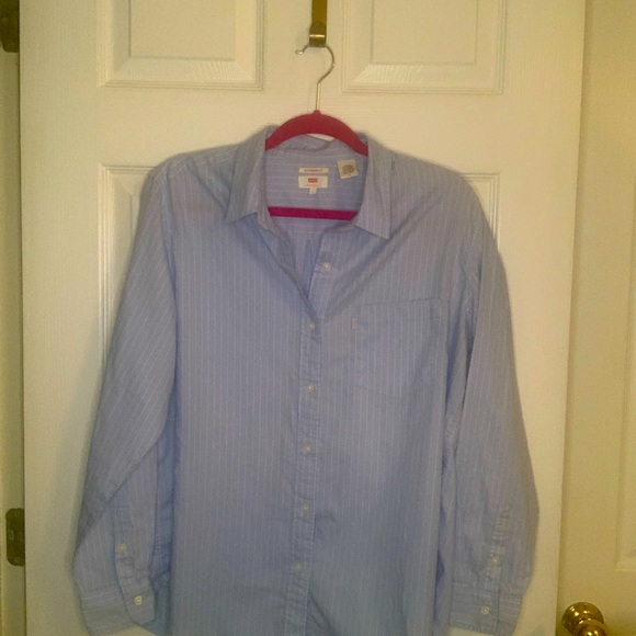 Levi Boyfriend Button Down Shirt Lt Blue. Sz Large - Picture 1 of 4
